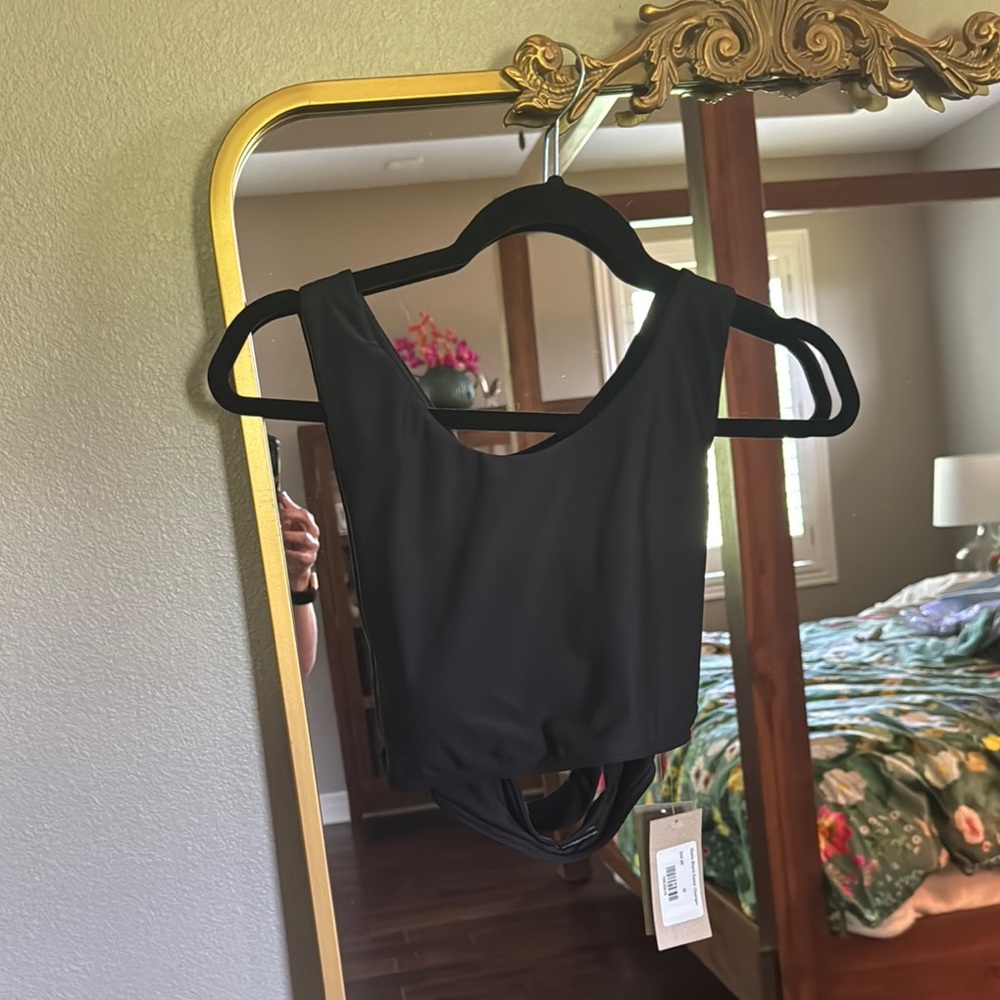 NWT Albion Fit Hang Ten Game Changer Swim Crop